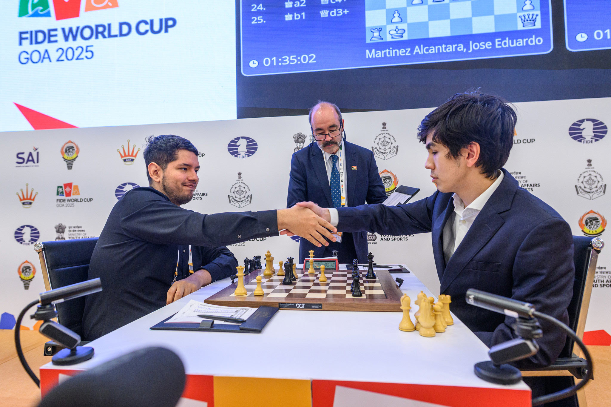 20251118_FIDE_World_Cup_Goa_2025_Martinez_Alcantara_Jose_Eduardo_Mexico_vs_Sindarov_Javokhir_Uzbekistan